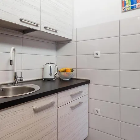 Cozy In With Wifi Apartment
